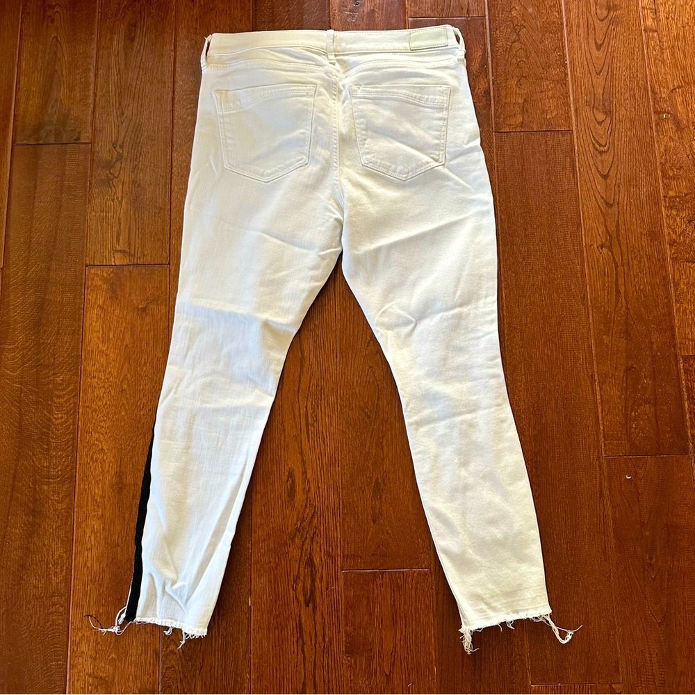 Express Jeans - Picture 9 of 10